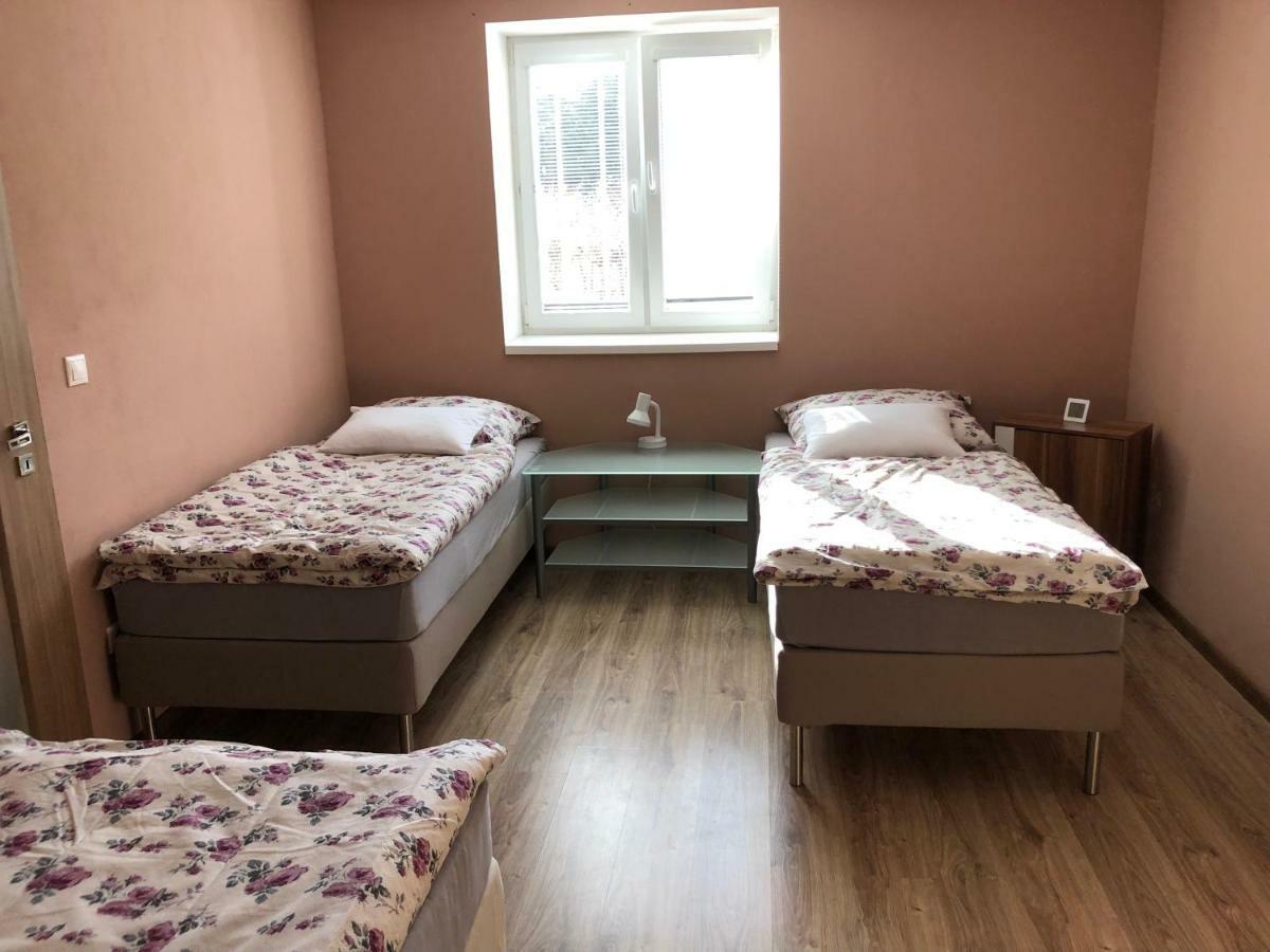 Apartment Kopa L Vyhne Exterior photo